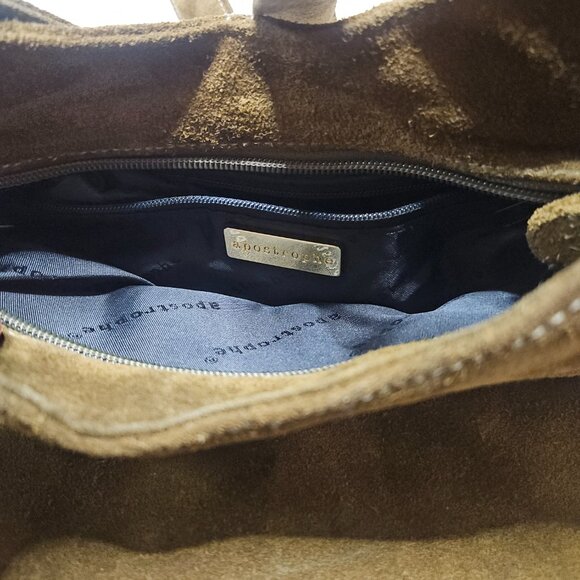 Suede Apostrophe shoulder bucket bag - Picture 4 of 6